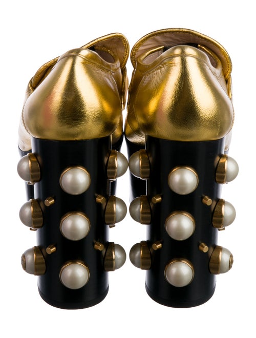 Gucci Faux Pearl Accents Leather Pumps