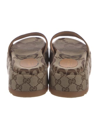 Gucci GG Canvas Canvas Slides