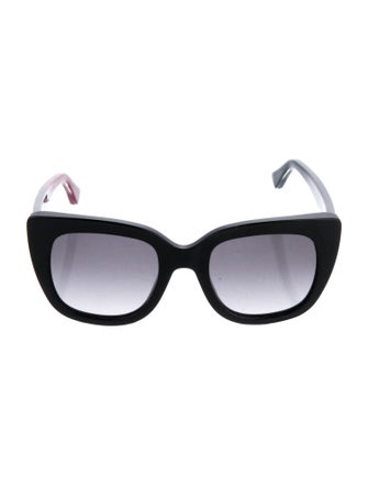 Gucci Oversize Gradient Sunglasses