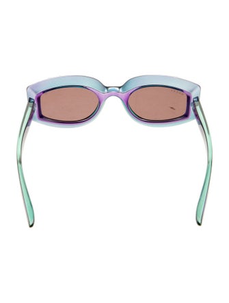 Gucci Square Tinted Sunglasses