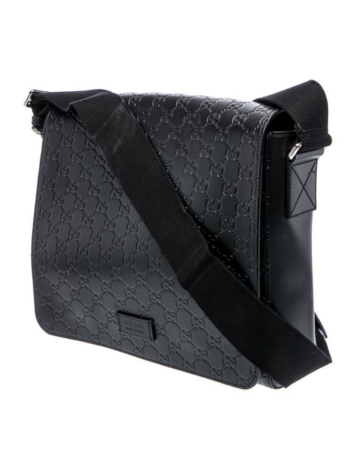 Gucci GG Signature Messenger Bag