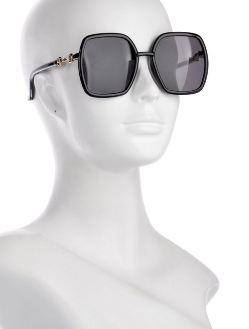 Gucci Oversize Tinted Sunglasses