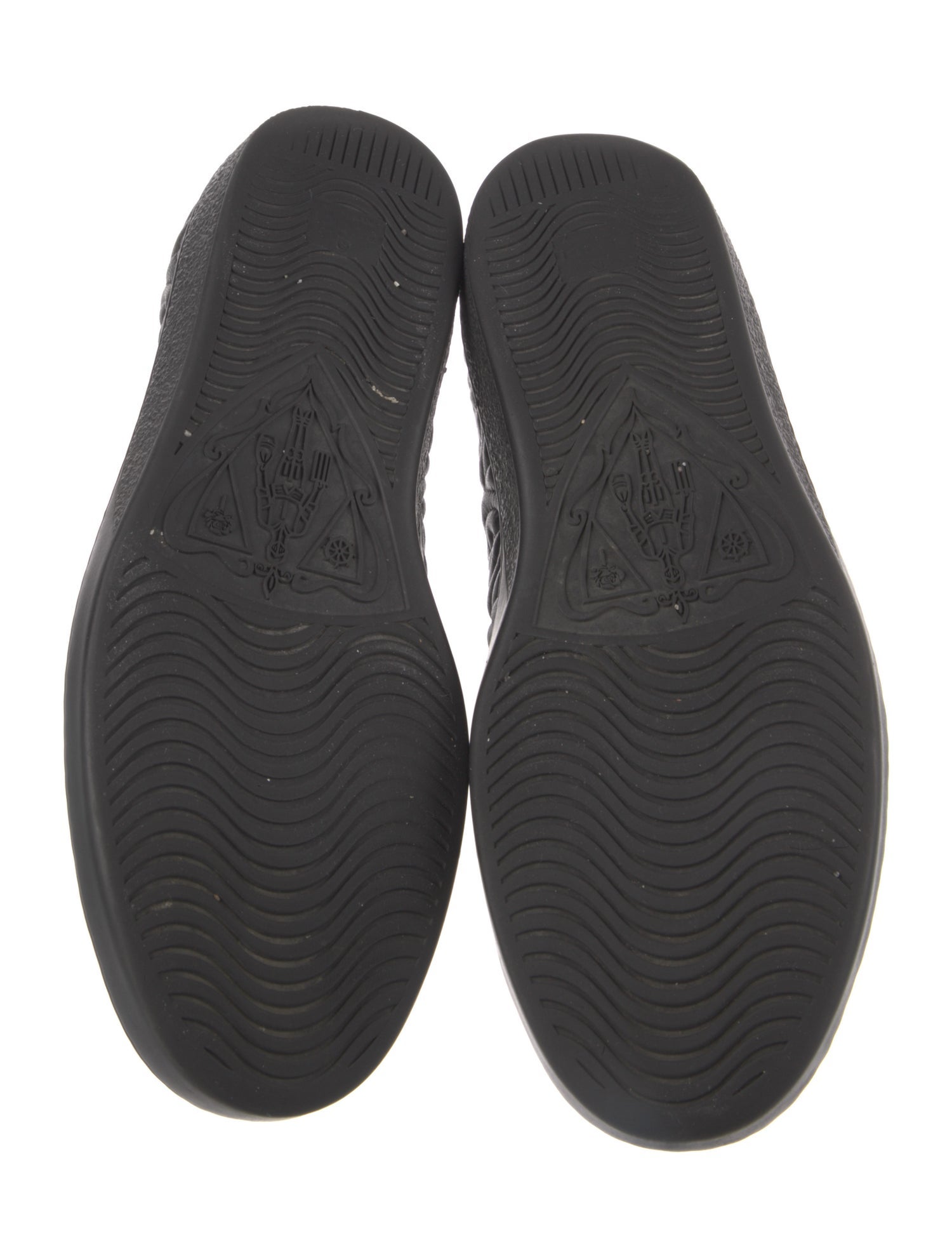 Gucci Quilted Pattern Leather Sneakers