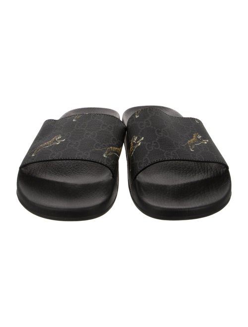 Gucci GG Supreme Slides