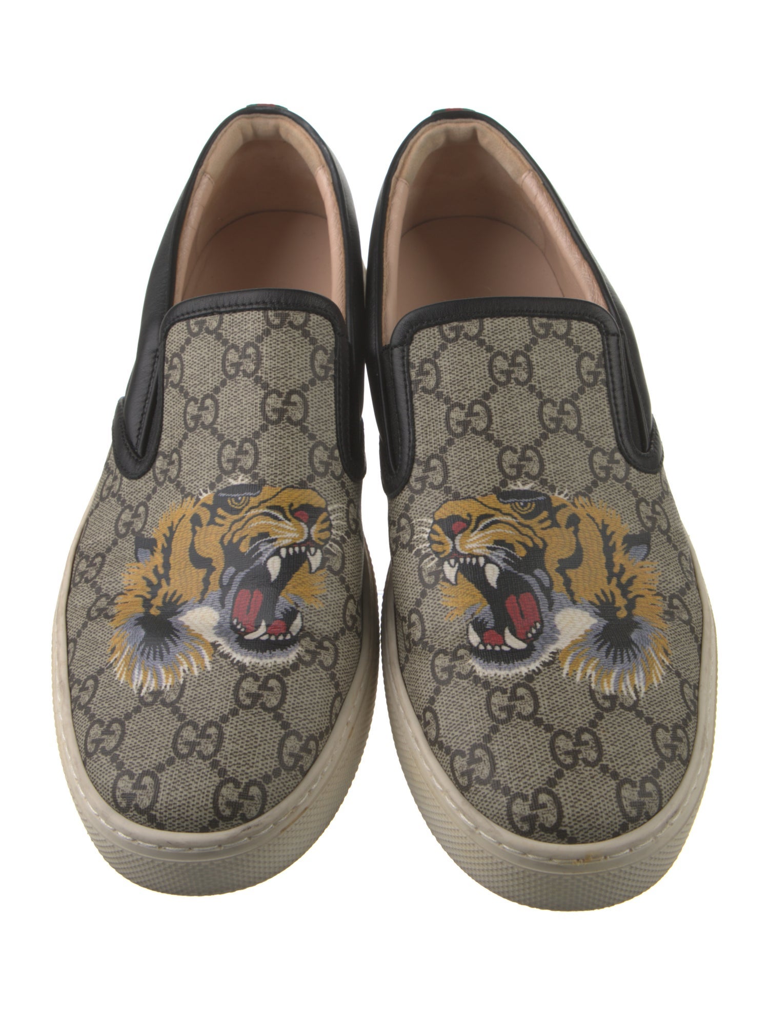 Gucci GG Supreme Loafers