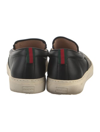 Gucci GG Supreme Loafers