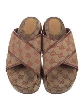 Gucci GG Canvas Canvas Slides