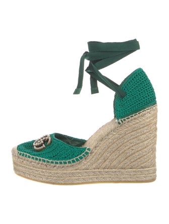 Gucci Web Accent Printed D'Orsay Pumps