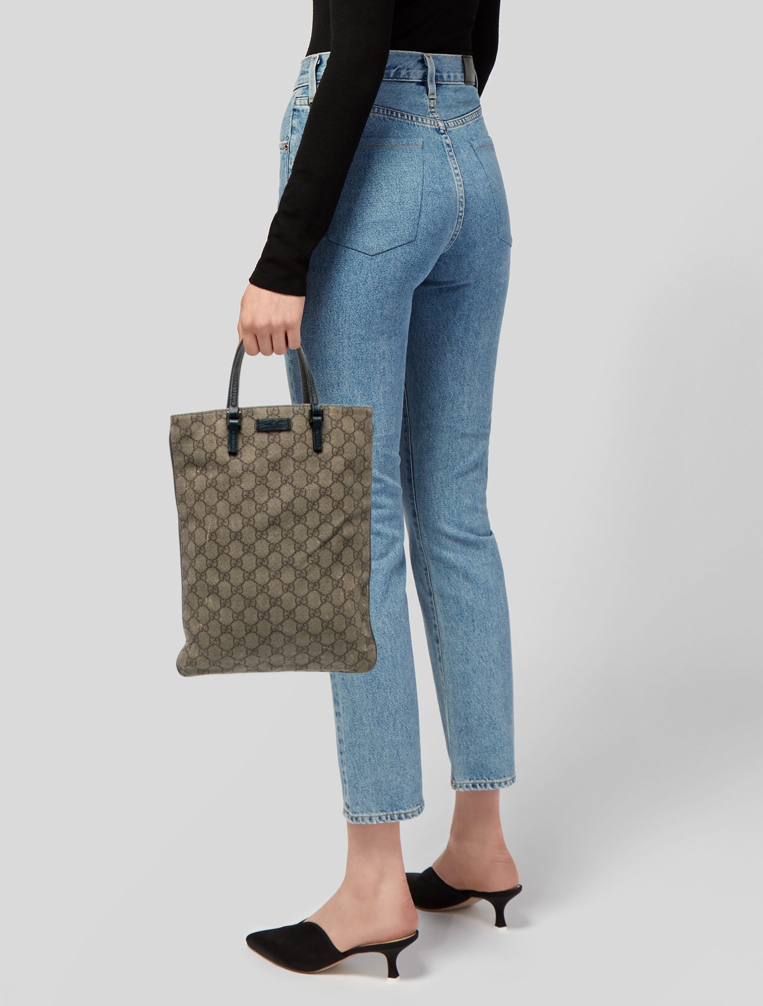 Gucci GG Supreme Top Handle Bag