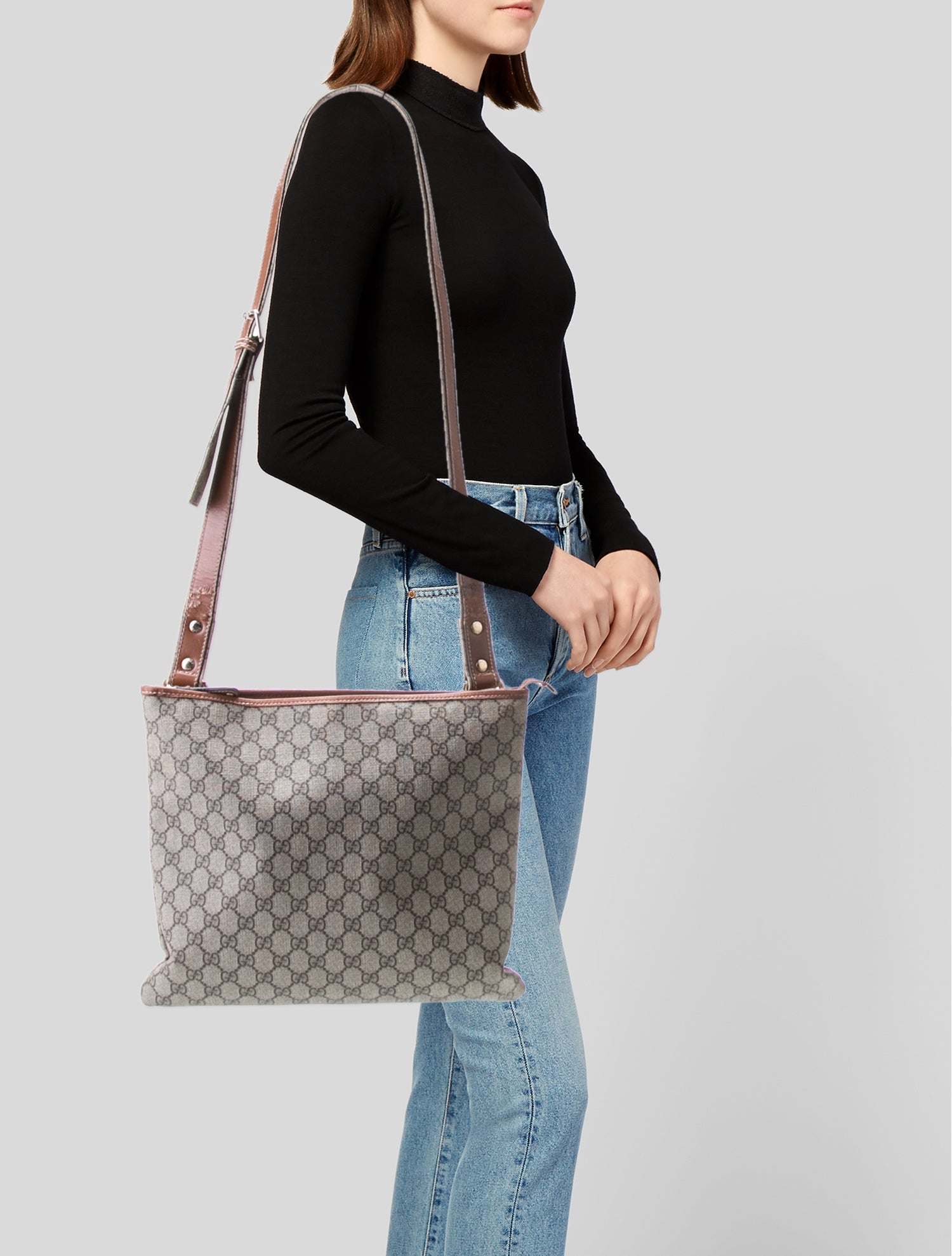 Gucci GG Supreme Messenger Bag