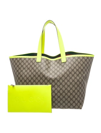 Gucci GG Supreme Totissima Medium