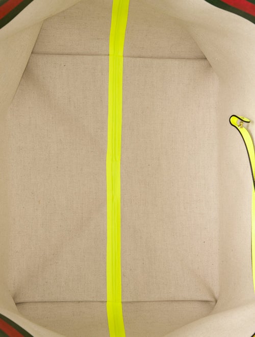 Gucci GG Supreme Totissima Medium