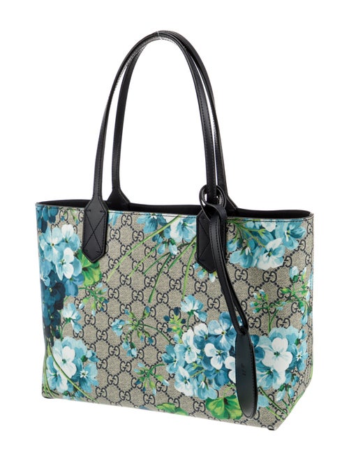 Gucci GG Supreme Reversible Small