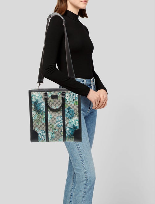 Gucci GG Supreme Tote Large