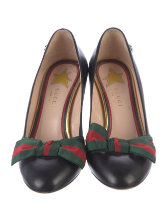 Gucci Web Accent Leather Pumps