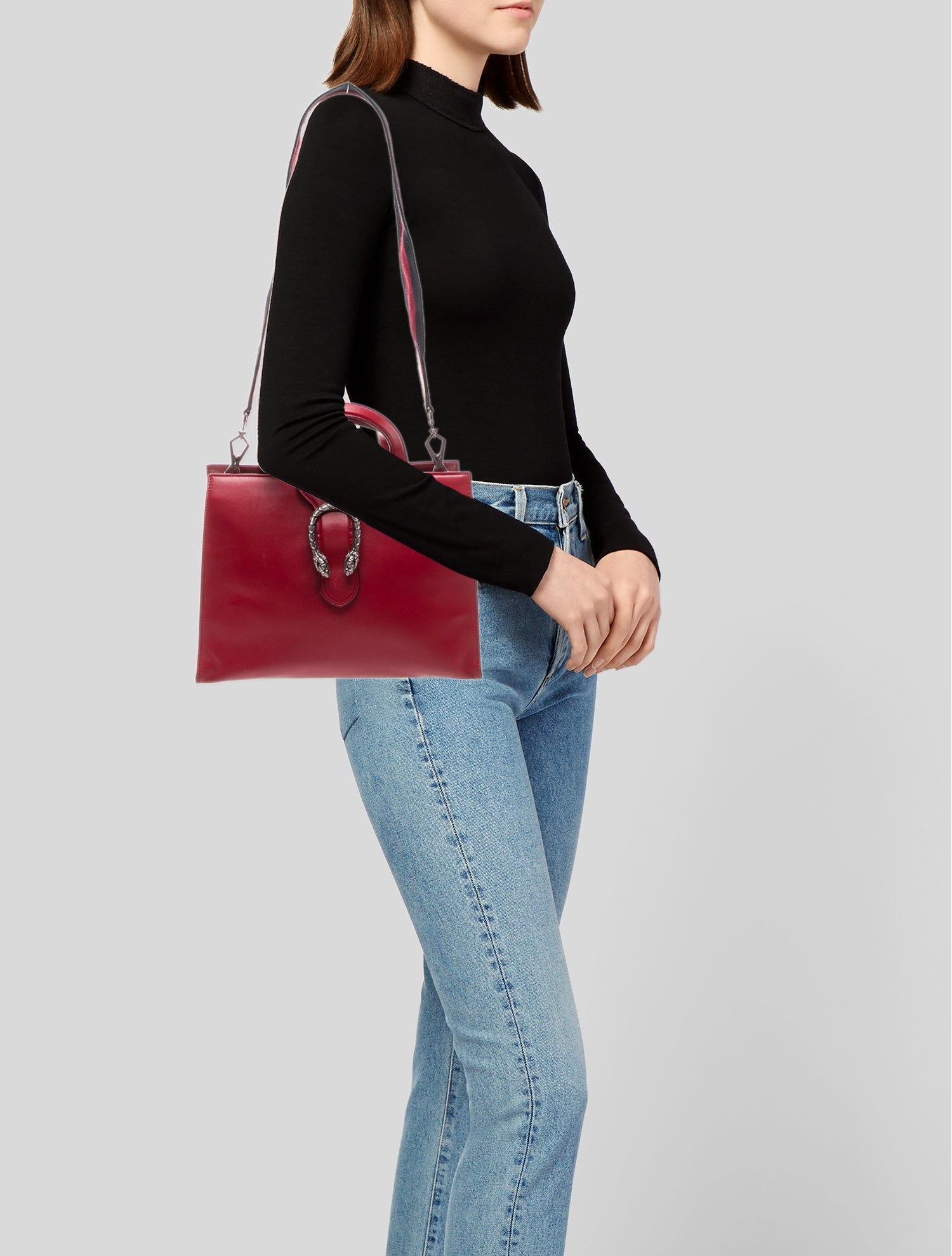 Gucci Sylvie Web Dionysus Medium