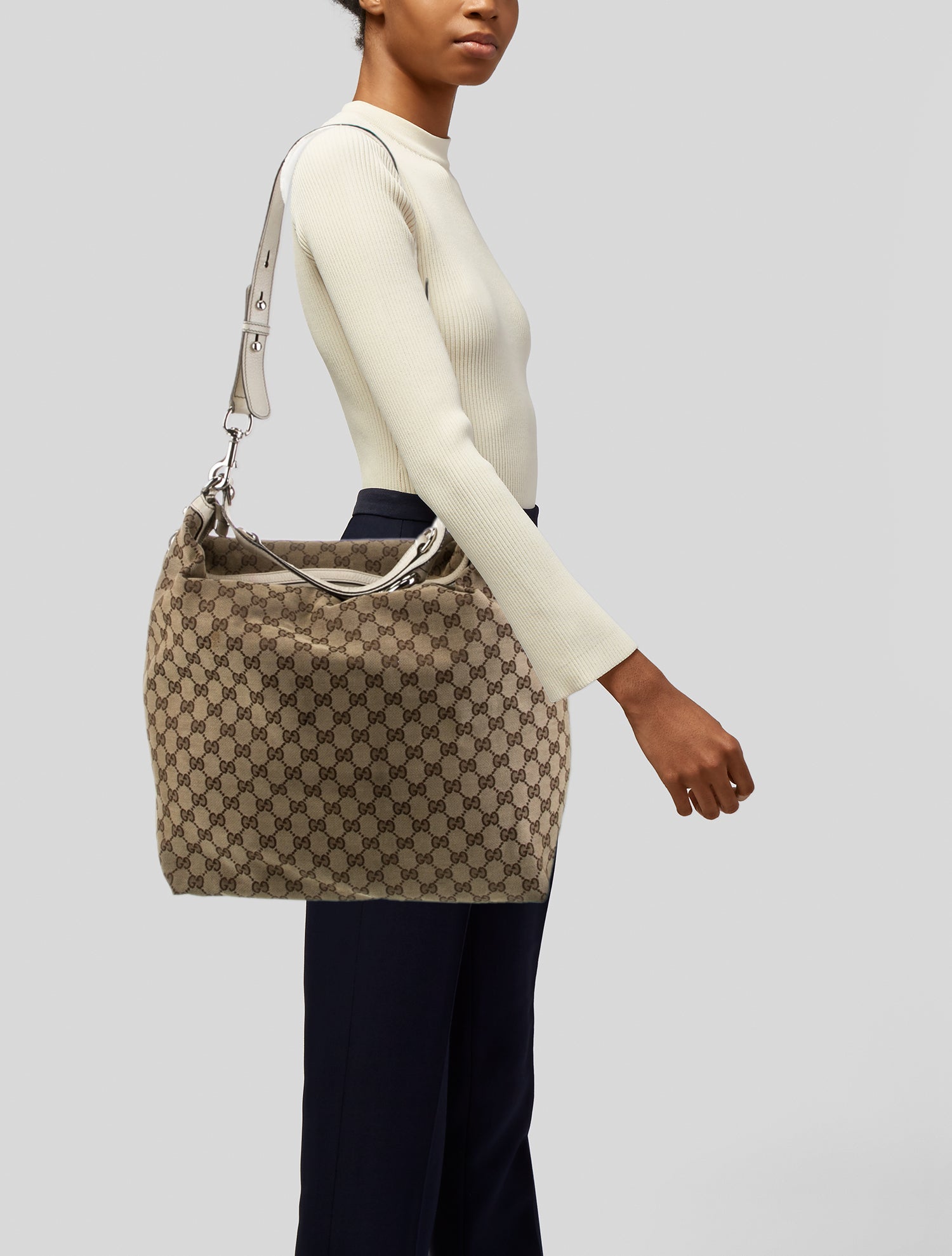 Gucci GG Canvas Icon Bit Large