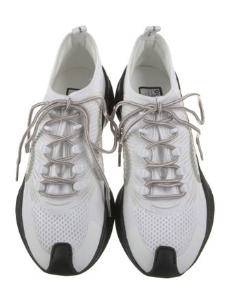 Gucci Graphic Print Sneakers