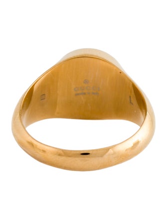 Gucci Enamel Blondie Interlocking G Signet Ring