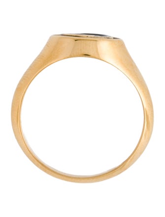 Gucci Enamel Blondie Interlocking G Signet Ring