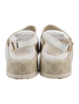 Gucci GG Supreme Slingback Sandals