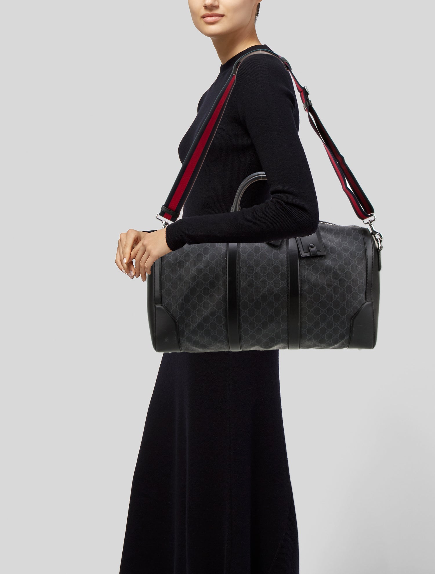 Gucci GG Supreme Weekender Bag