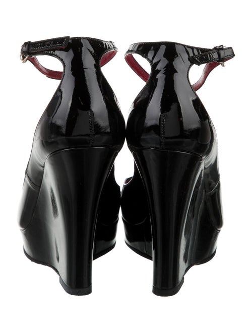 Gucci Horsebit Accent Patent Leather Pumps