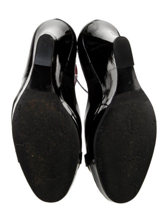 Gucci Horsebit Accent Patent Leather Pumps