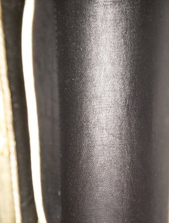 Gucci Leather Shoulder Bag