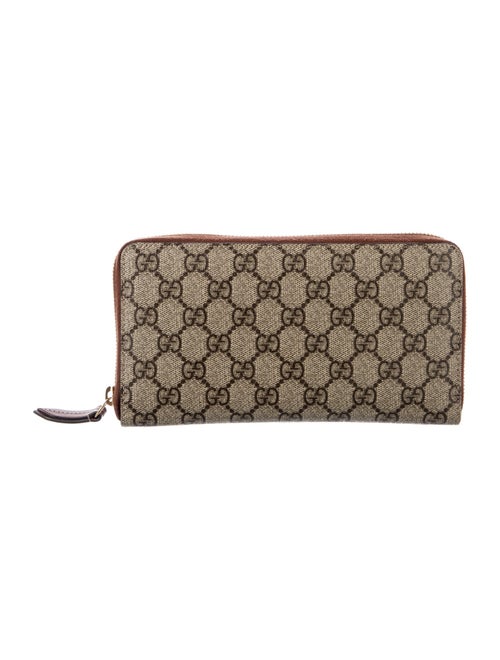 Gucci GG Supreme Continental Wallet