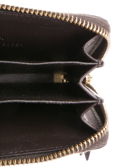 Gucci GG Signature Leather Wallet