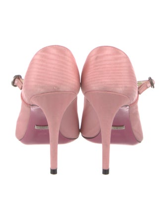 Gucci Crystal Embellishments Pumps