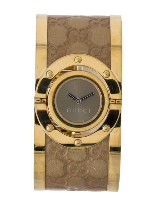 Gucci Twirl Bangle Watch