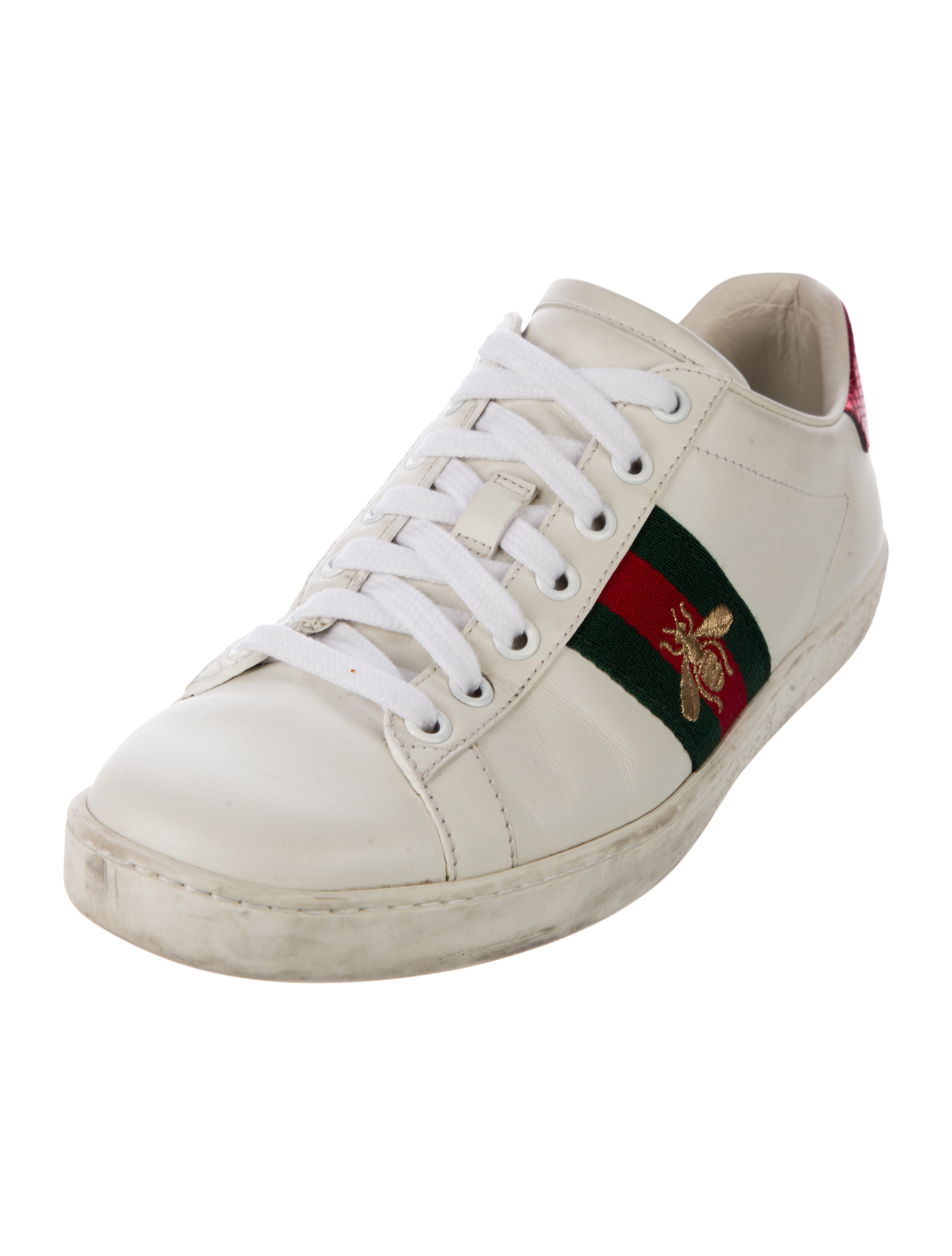 Gucci Bee Accent Leather Sneakers