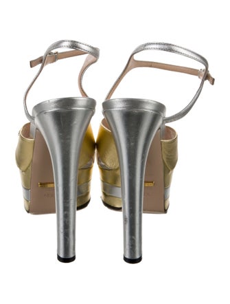 Gucci Double G Logo Leather Sandals