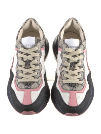 Gucci GG Supreme Sneakers