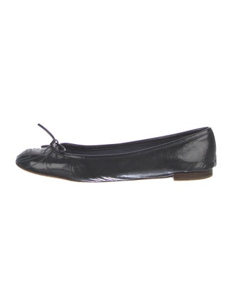 Gucci Interlocking G Logo Patent Leather Flats