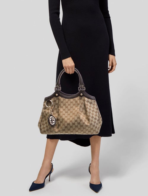 Gucci GG Canvas Sukey Medium