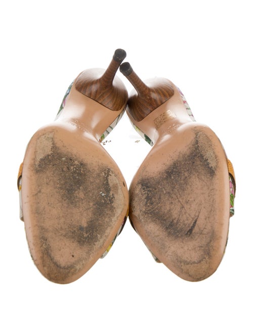 Gucci Flora Print Slides