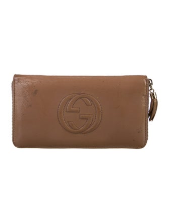 Gucci Soho Interlocking G Logo Wallet