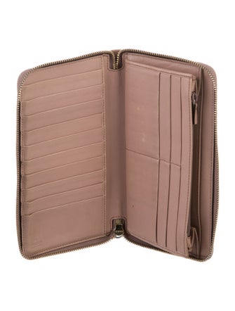 Gucci Soho Interlocking G Logo Wallet