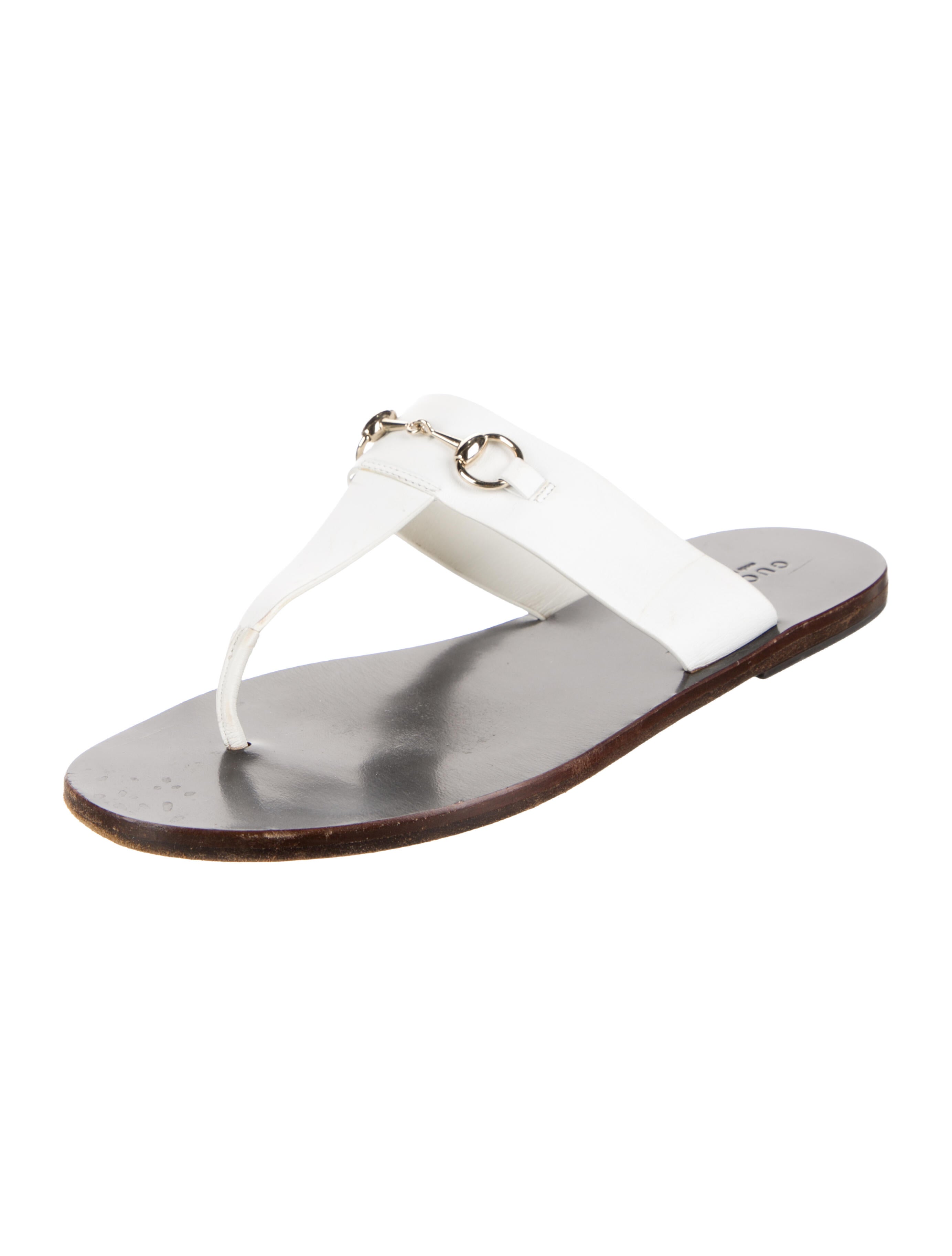 Gucci Double G Logo Leather T-Strap Sandals