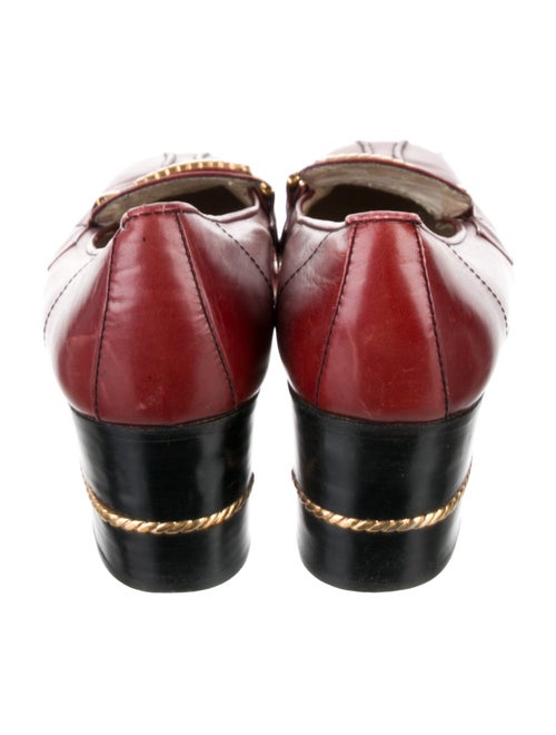 Gucci Interlocking G Logo Leather Pumps