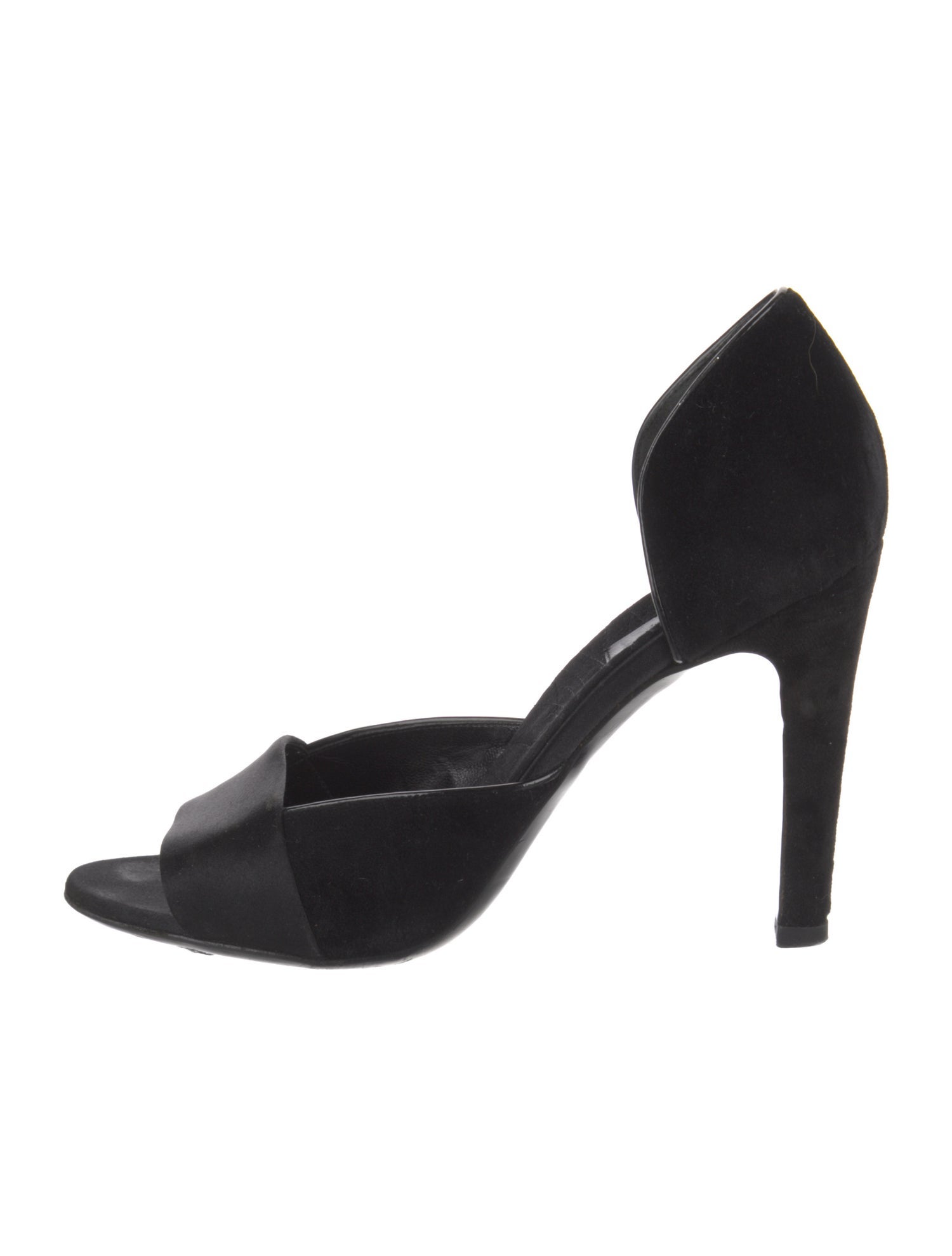 Gucci Velvet D'Orsay Pumps