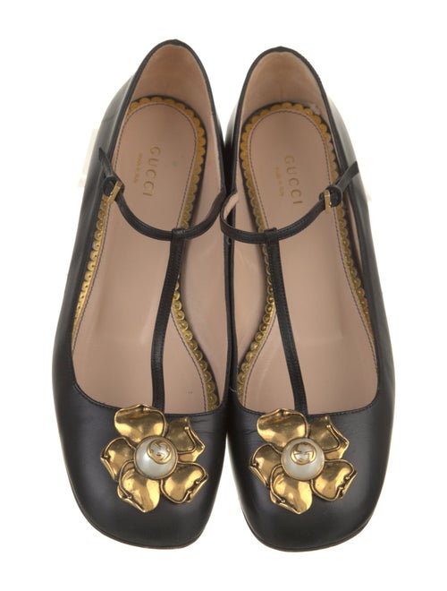 Gucci Faux Pearl Accents Leather Ballet Flats