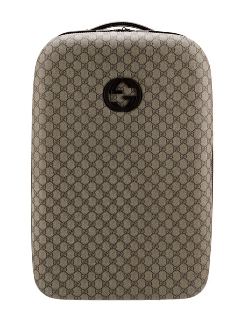 Gucci Hard Shell GG Supreme Suitcase