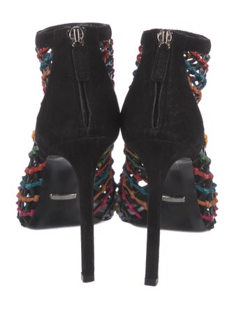 Gucci Leather Striped Sandals