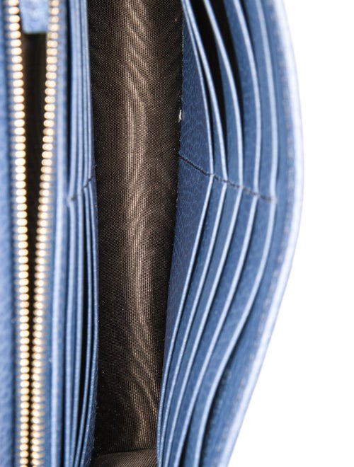 Gucci Interlocking G Dollar Wallet on Chain