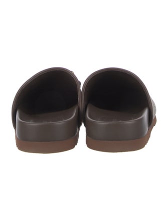 Gucci GG Supreme Slides