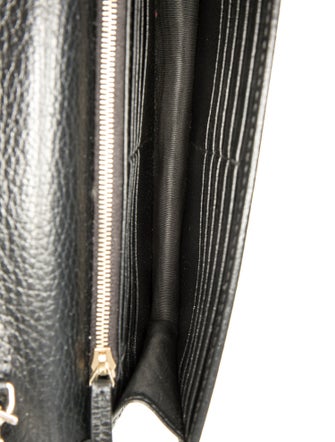Gucci Interlocking G Dollar Wallet on Chain